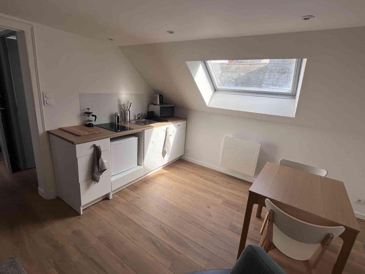 Studio Crimee Pour Deux Personnes Apartment Angers Exterior photo
