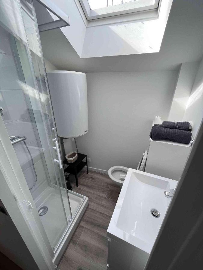 Studio Crimee Pour Deux Personnes Apartment Angers Exterior photo